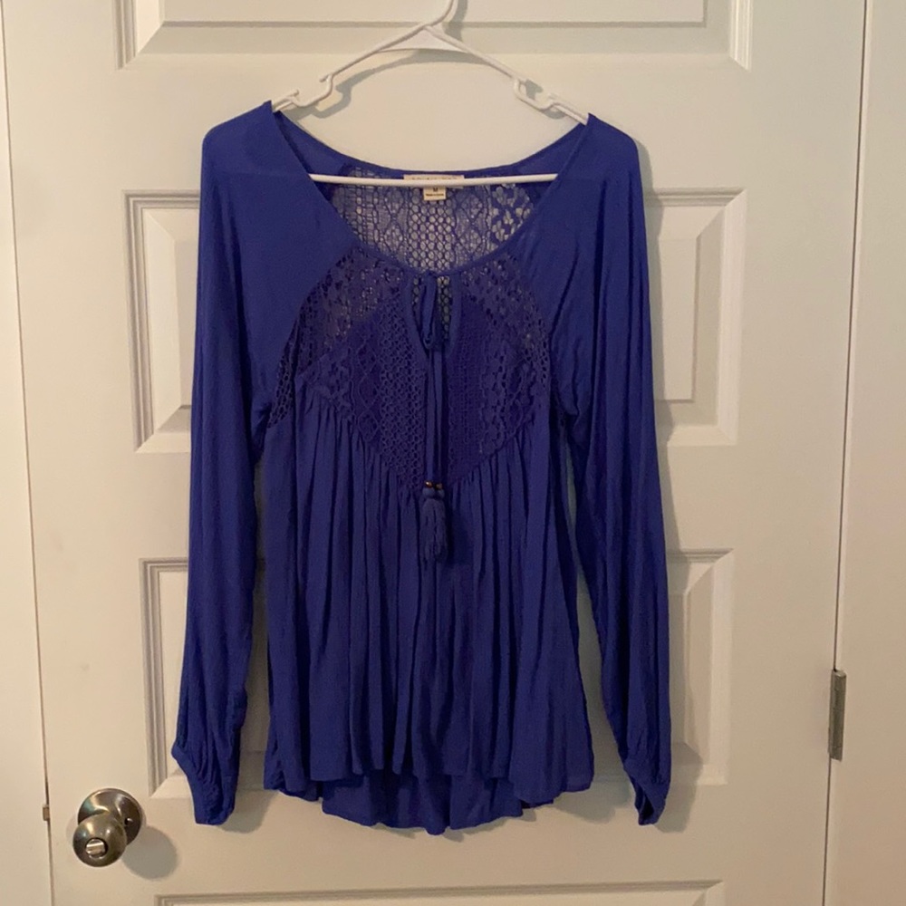 Double zero size medium boho top.